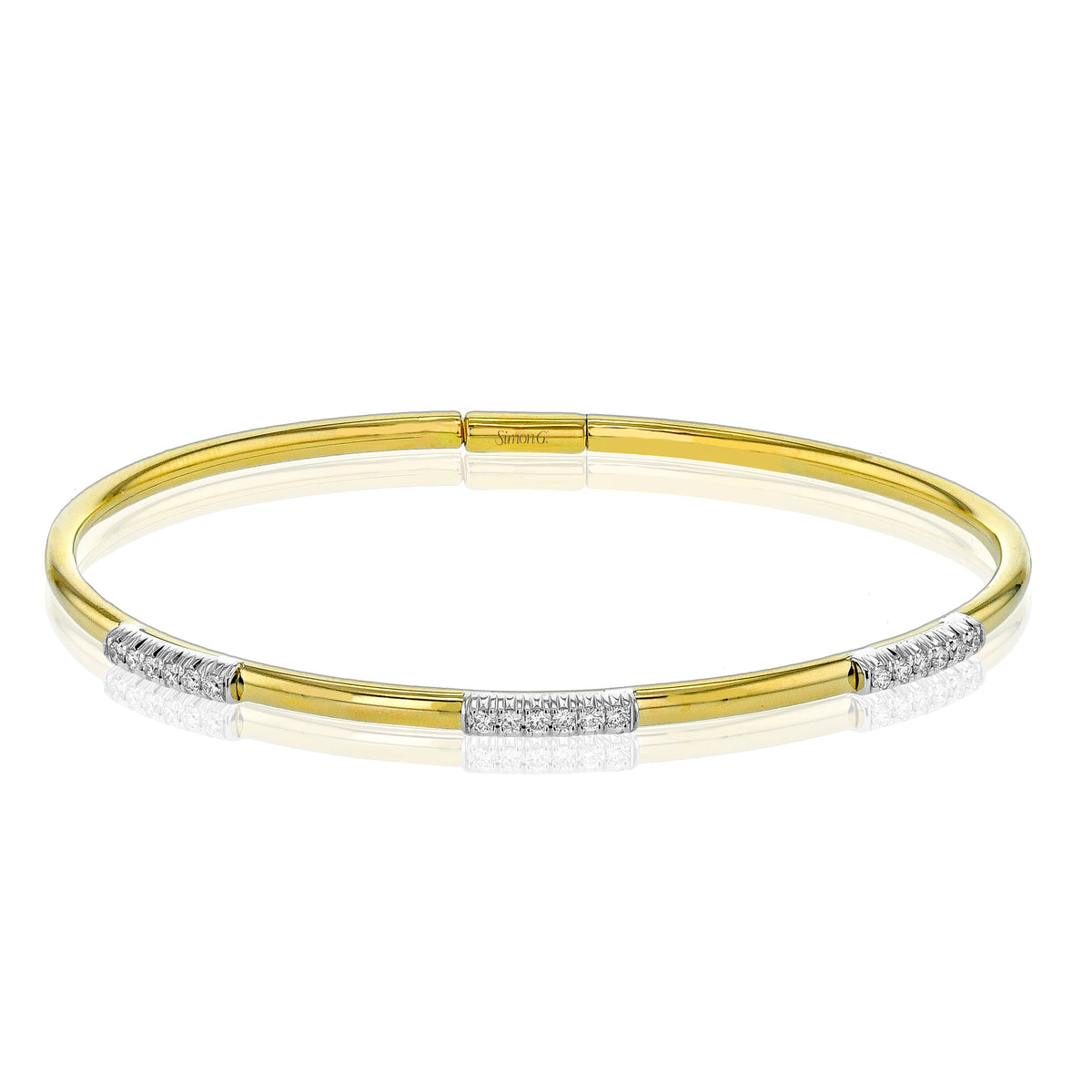 Diamond Bangle in 18k Gold