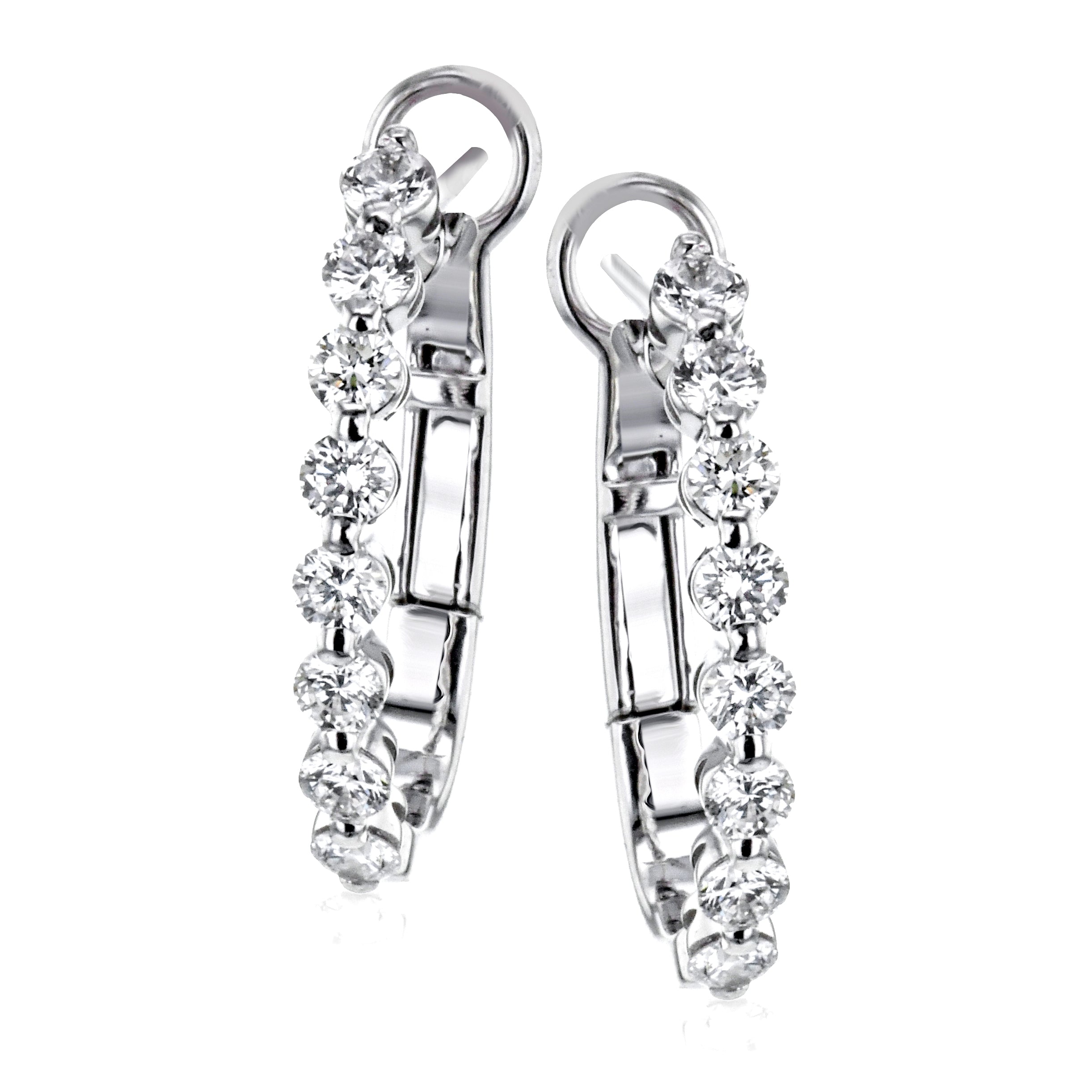 Hoop Earrings in 18k Gold with Diamonds