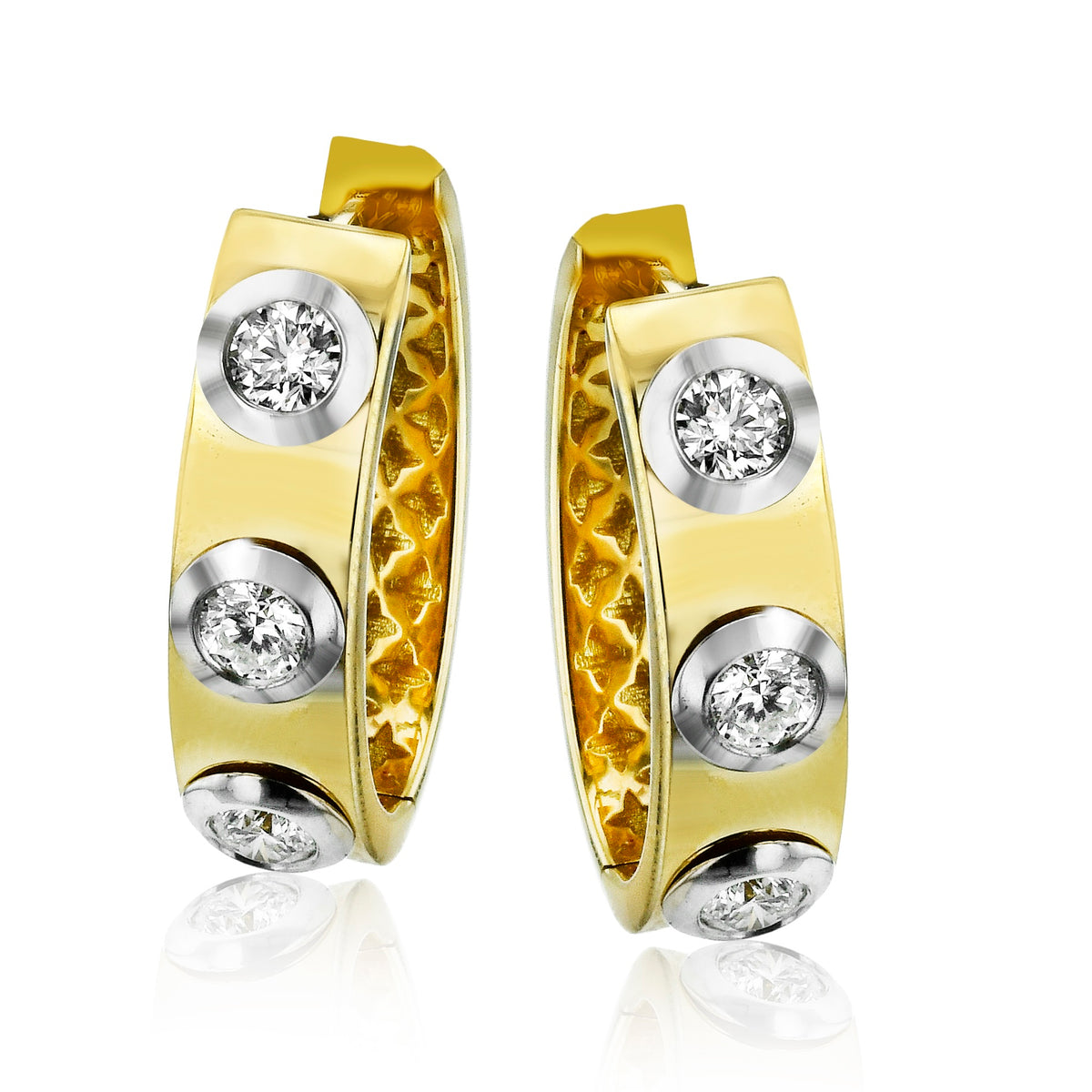 Hoop Earring in 18k Gold