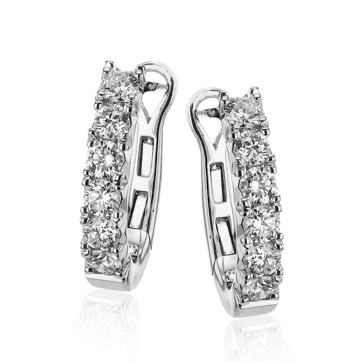 Diamonds Hoop Earring in 18k Gold