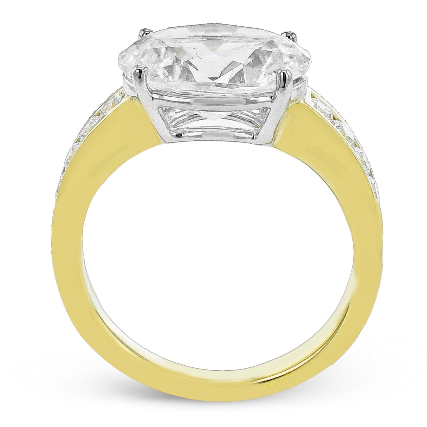 East-West Oval-cut Diamond Engagement Ring in 18k Gold
