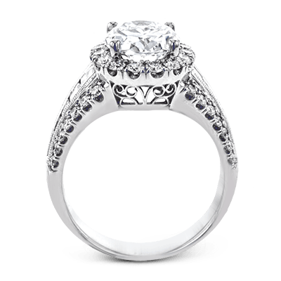 Engagement Ring in 18k Gold with Diamonds - Simon G. Jewelry