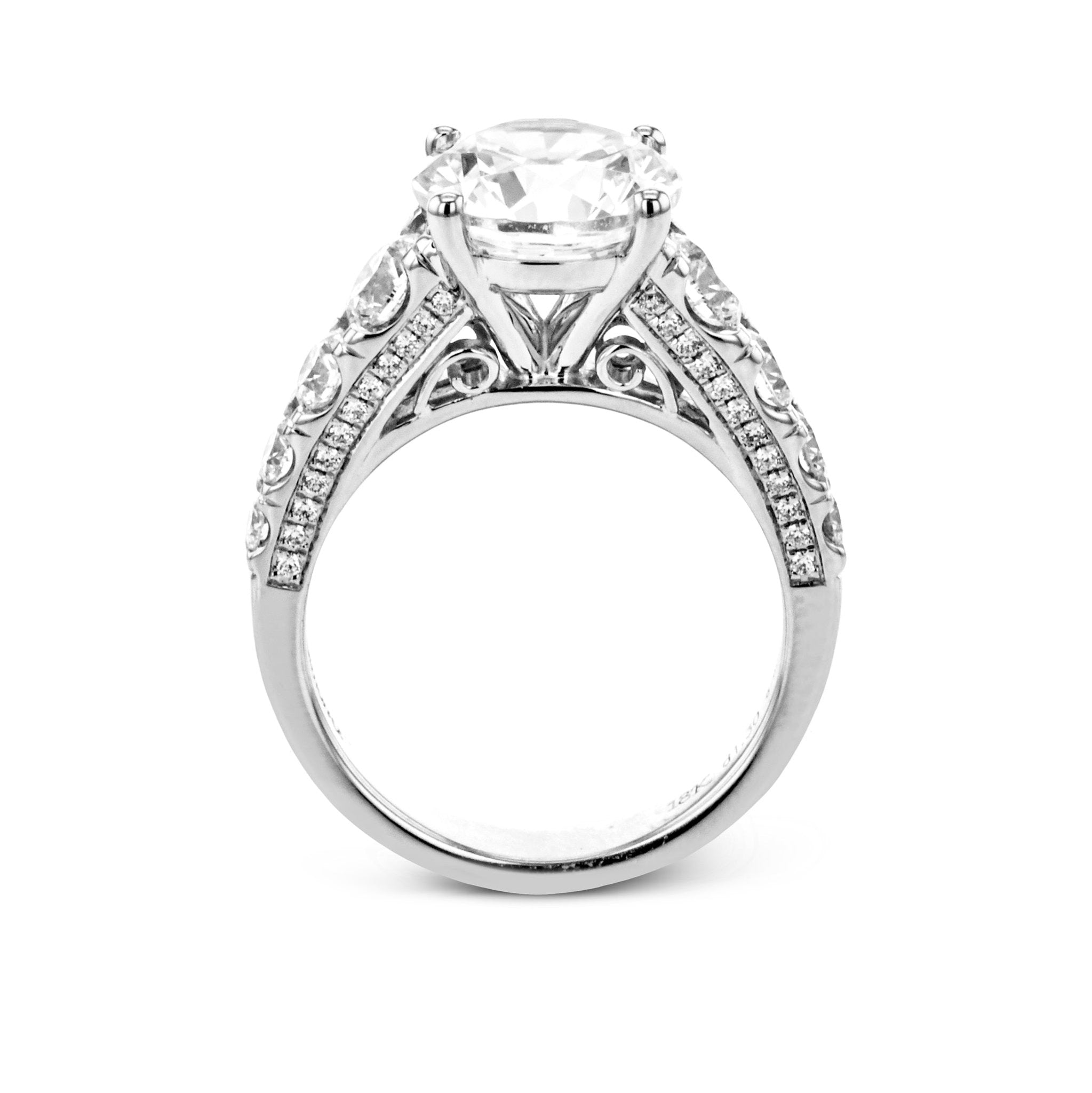 Round - Cut Engagement Ring In 18k Gold With Diamonds - Simon G. Jewelry