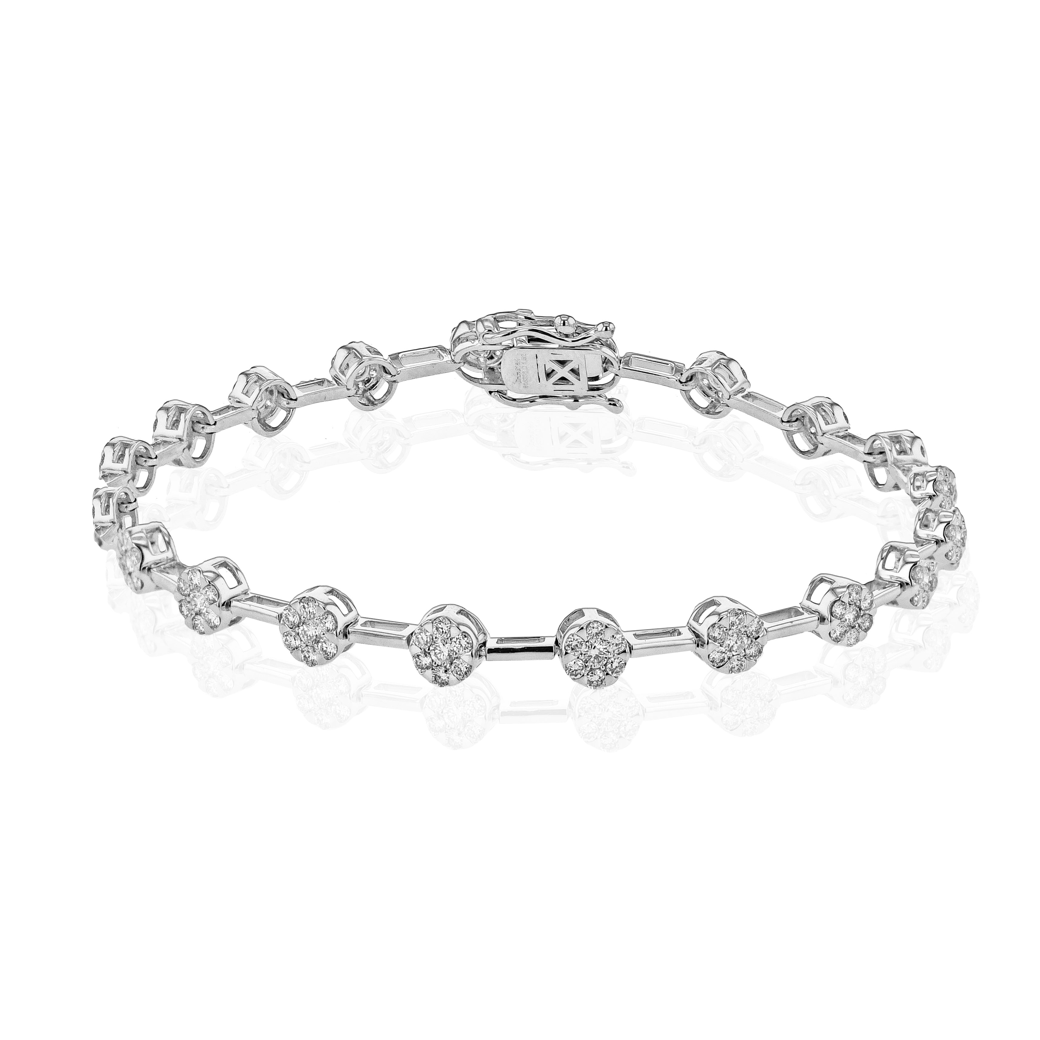 Diamond Cluster Link Bracelet in 18k Gold