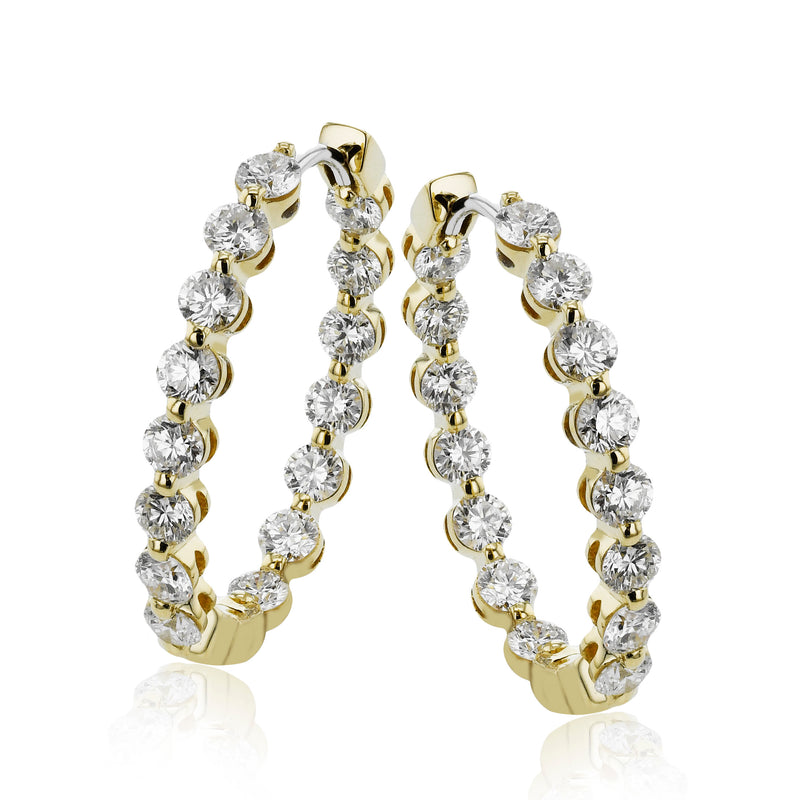 Hoop Earrings in 18K Gold with Diamonds