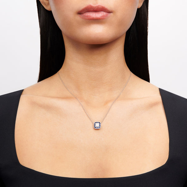 Sapphire Pendant Necklace in 18k Gold with Diamonds