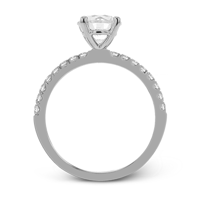 Round-Cut Engagement Ring In 18k Gold With Diamonds