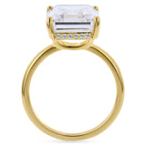 Engagement Ring in 18k Gold with Diamonds