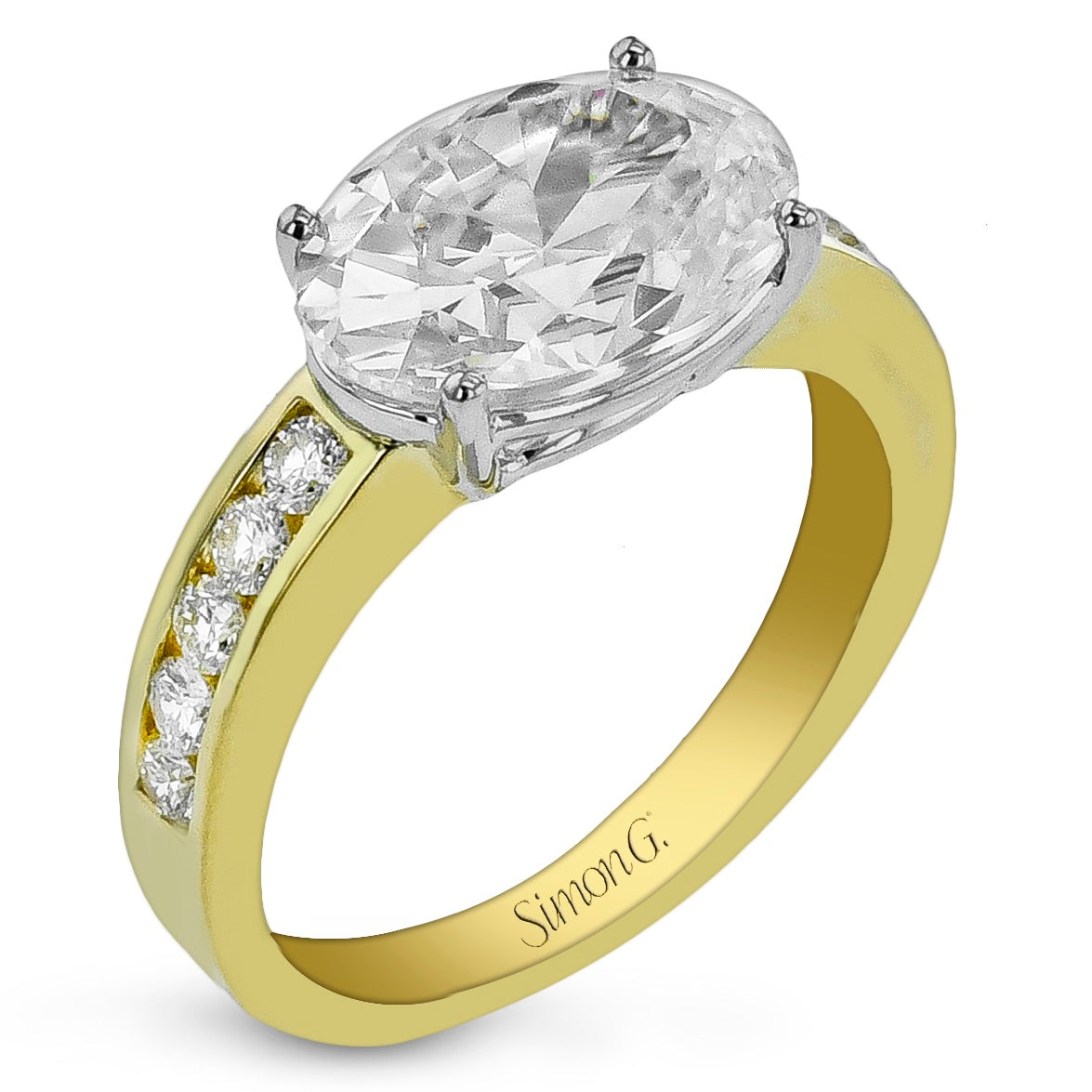 East-West Oval-cut Diamond Engagement Ring in 18k Gold