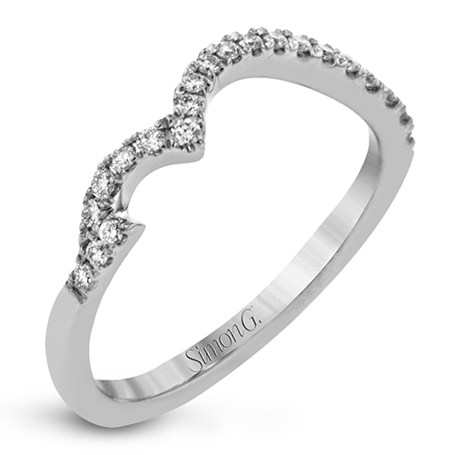 Wedding Band in 18k Gold with Diamonds
