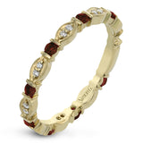 Fashion Ring in 18k Gold with Diamonds