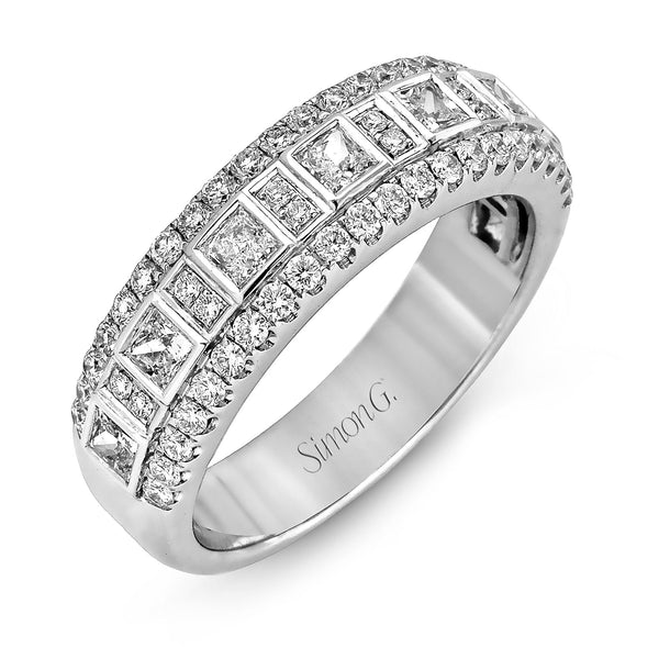 Anniversary Ring In 18k Gold With Diamonds - Simon G. Jewelry