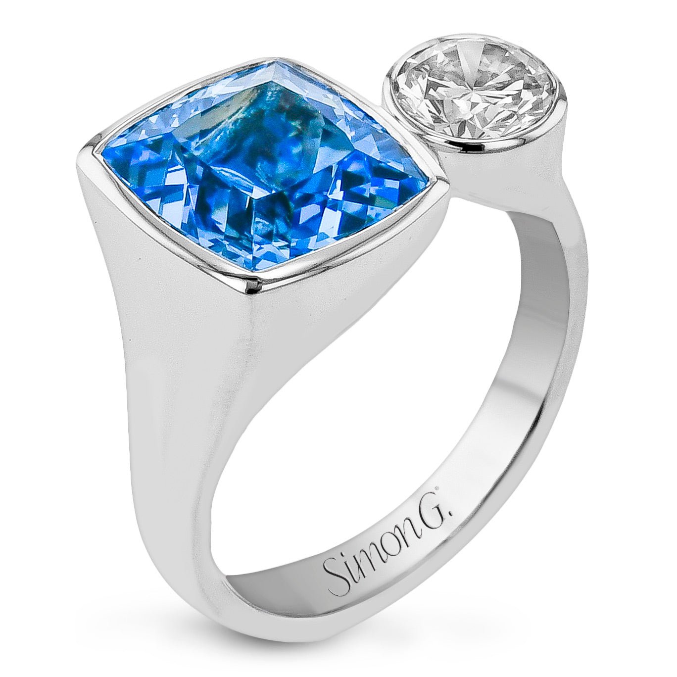 Aquamarine Color Ring in 18k Gold with Diamonds - Simon G. Jewelry