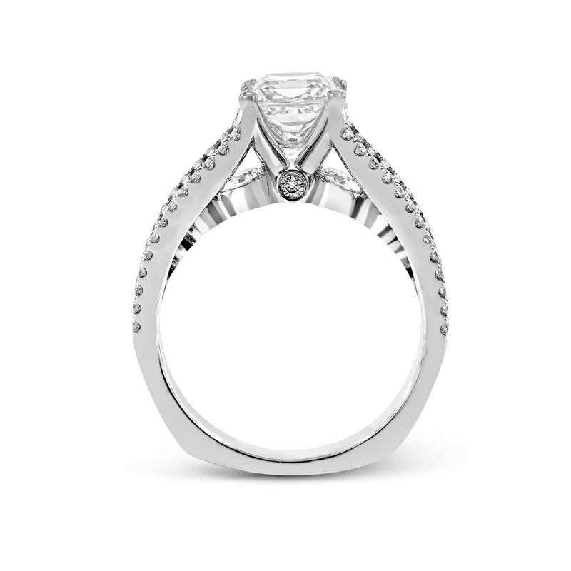 Emerald - Cut Split - Shank Engagement Ring In 18k Gold With Diamonds - Simon G. Jewelry