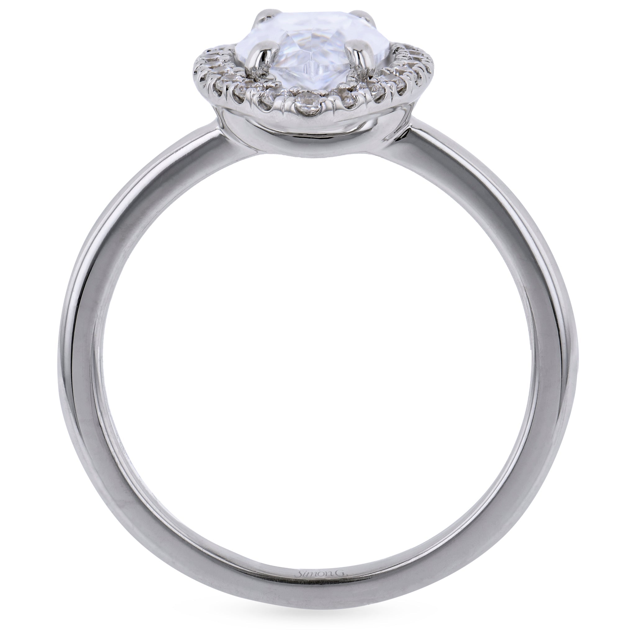 Engagement Ring in 18k Gold with Diamonds - Simon G. Jewelry