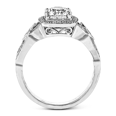 Engagement Ring in 18k Gold with Diamonds - Simon G. Jewelry