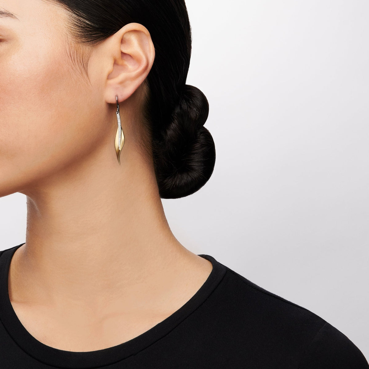 Fallen Leaves Drop Earrings in 18k Gold with Diamonds – Simon G 