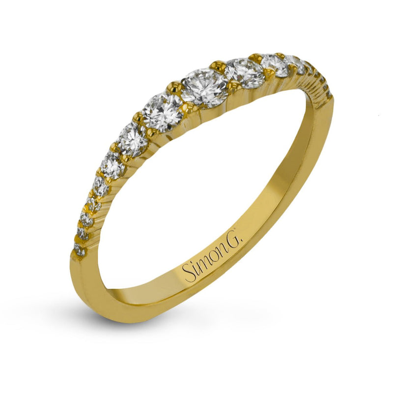 Fashion Ring In 18k Gold With Diamonds - Simon G. Jewelry