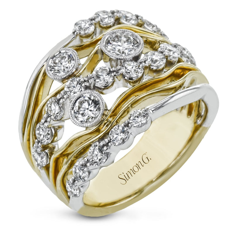 Fashion Ring In 18k Gold With Diamonds - Simon G. Jewelry