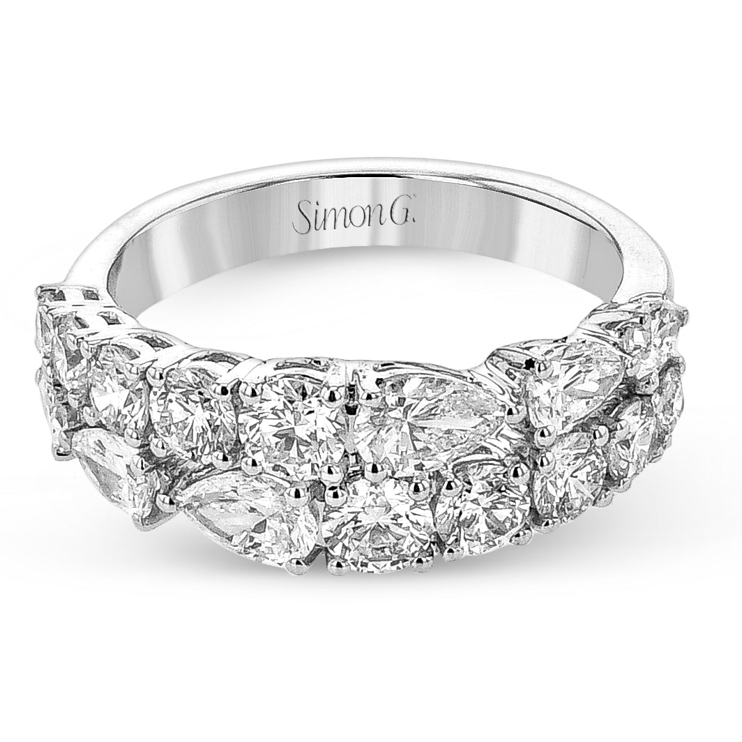 Fashion Ring in 18k Gold with Diamonds - Simon G. Jewelry