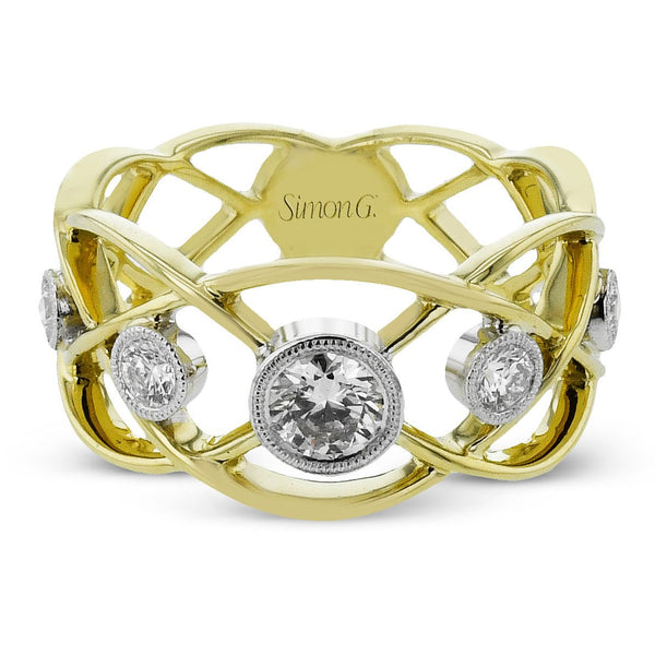 Fashion Ring In 18k Gold With Diamonds - Simon G. Jewelry