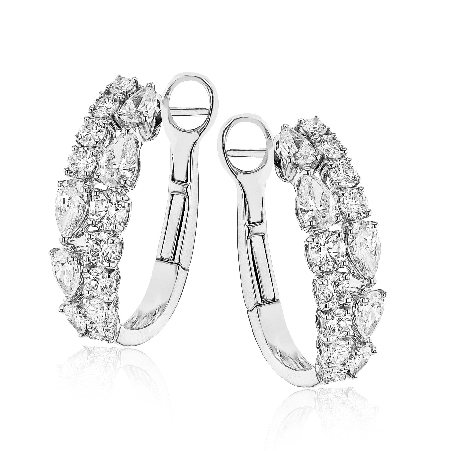 Hoop Earrings in 18k Gold with Diamonds - Simon G. Jewelry