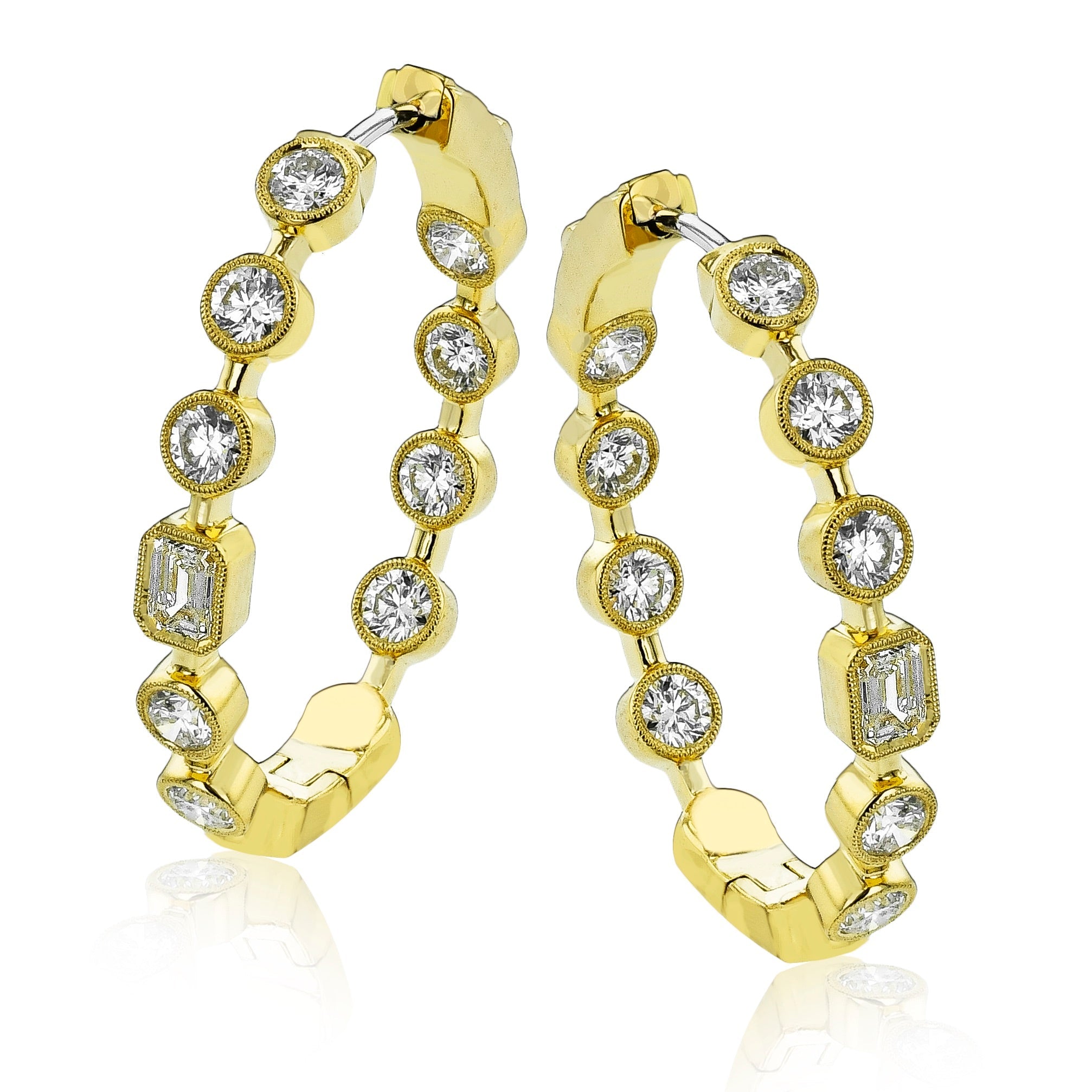 Hoop Earrings in 18k Gold with Diamonds - Simon G. Jewelry
