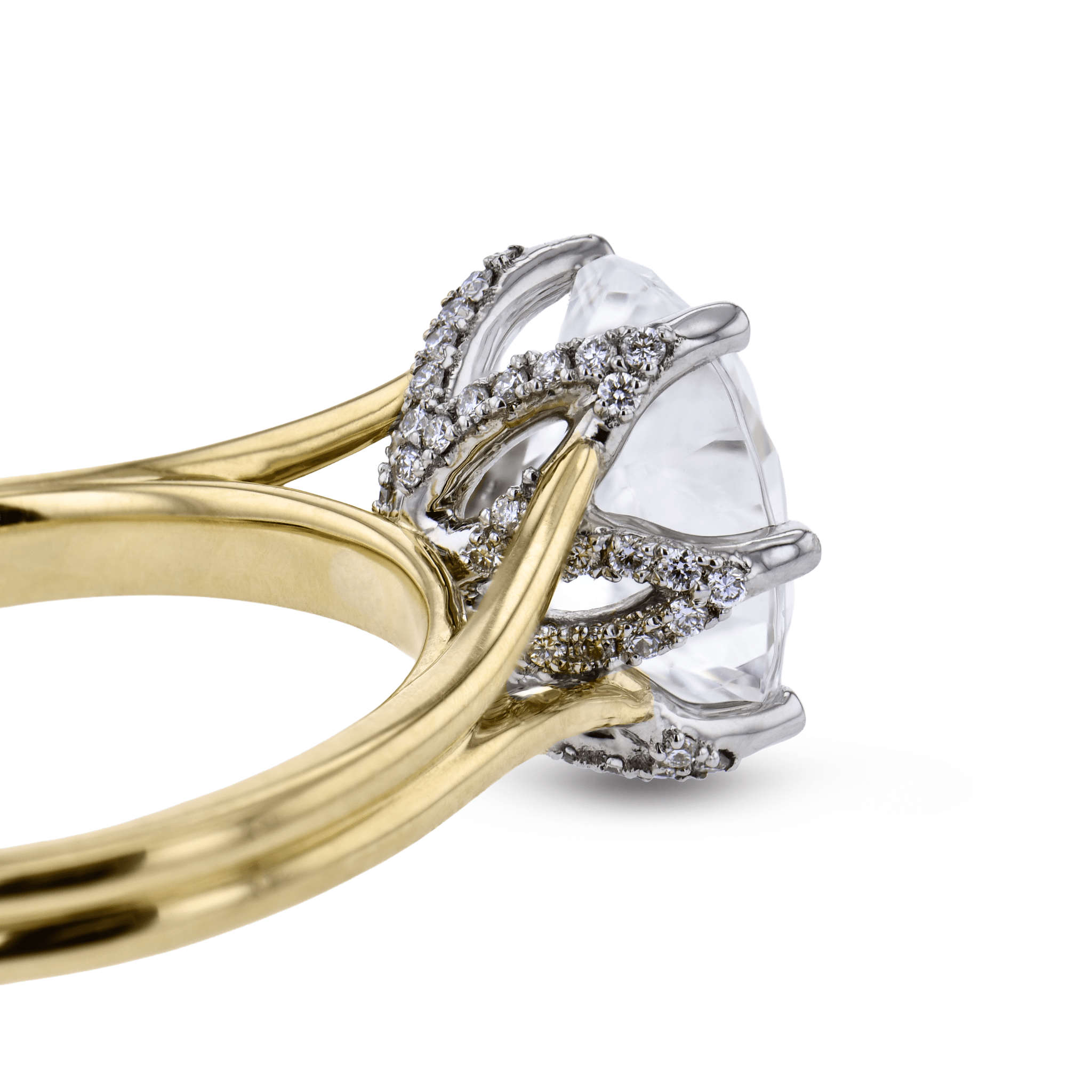 Oval-cut Diamond Engagement Ring in 18k Gold - Simon G. Jewelry