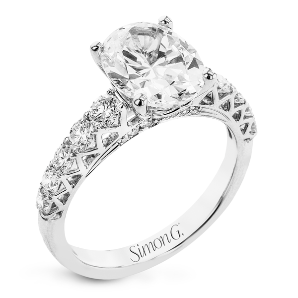 Oval - cut Engagement Ring in 18k Gold with Diamonds - Simon G. Jewelry