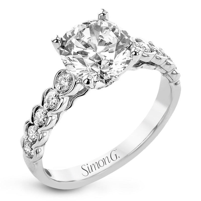 Round - cut Engagement Ring in 18k Gold with Diamonds - Simon G. Jewelry