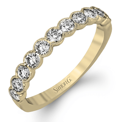 Round - cut Engagement Ring & Matching Wedding Band in 18k Gold with Diamonds - Simon G. Jewelry